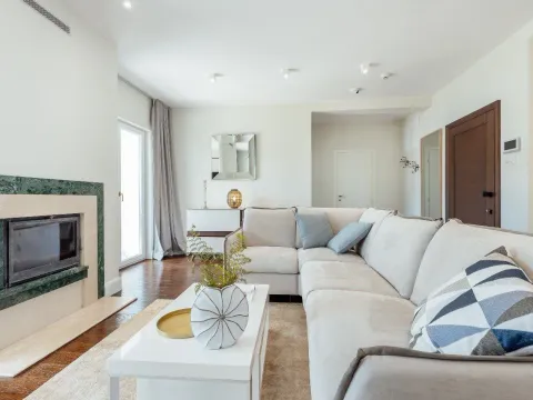 Prodaja, trosoban stan, 226m², Đenovići, Herceg Novi - image 15
