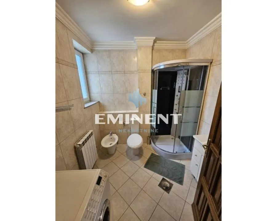 Rent, four bedroom apartment, 115m², Savski Venac, Beograd
