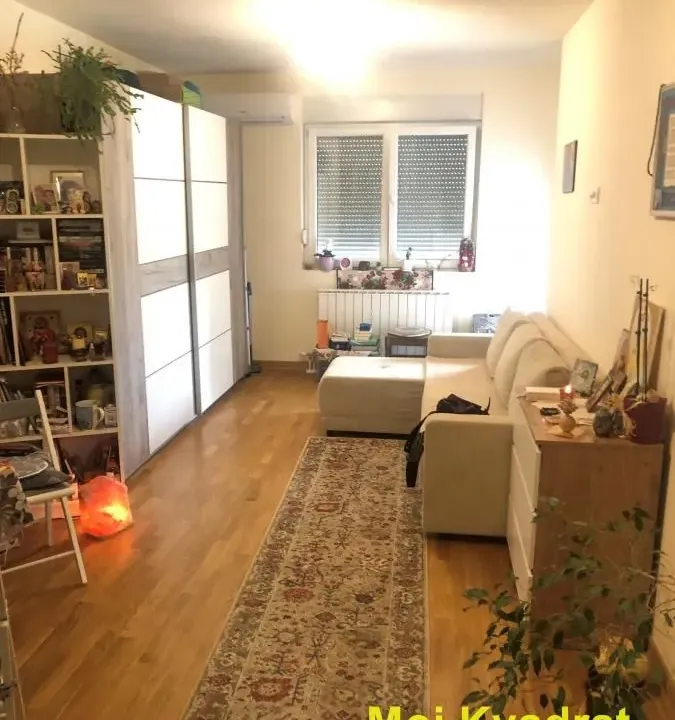 Prodaja, jednosoban stan, 47m², Centar, Pančevo