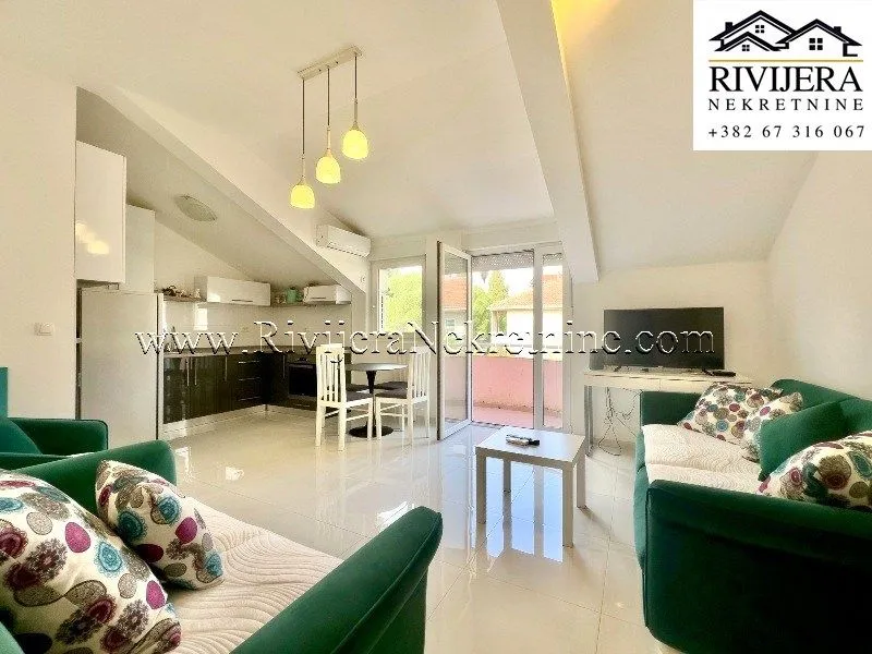 Prodaja, dvosoban stan, 60m², Centar, Tivat