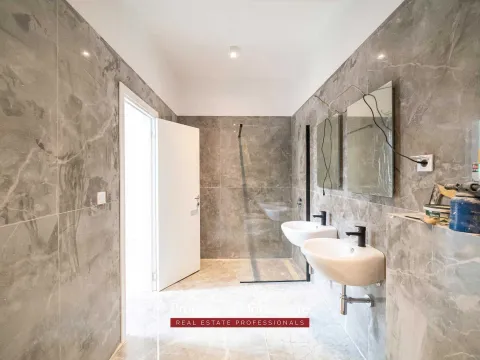 Sale, house, 310m², Rijeka Reževići, Budva - image 36