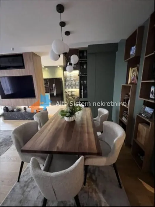 Rent, three bedroom apartment, 85m², Crveni Krst, Beograd