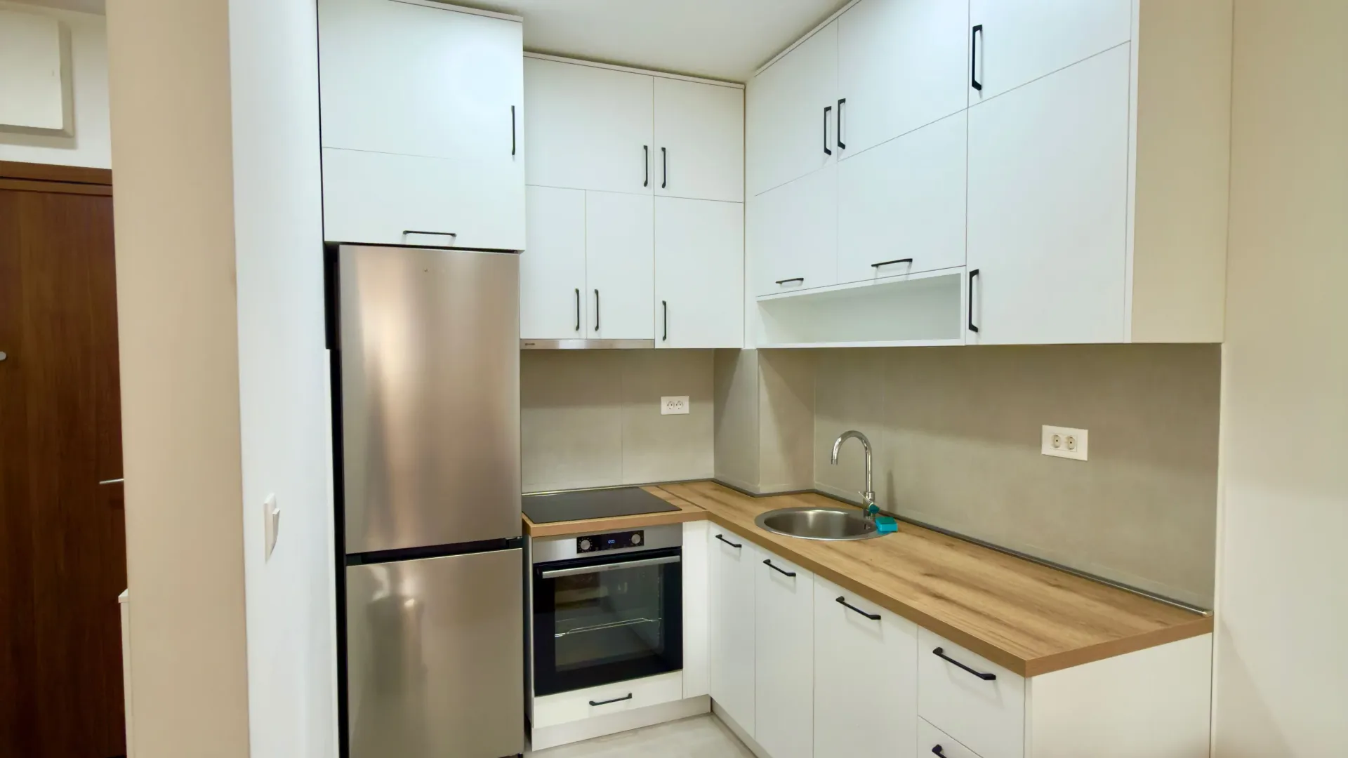 Izdavanje, jednosoban stan, 45m², Stari Aerodrom, Podgorica