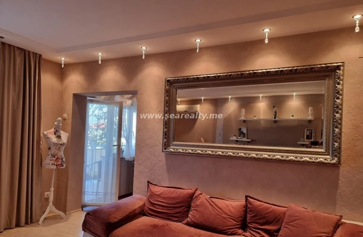Prodaja, kuća, 316m², Luštica Bay, Tivat