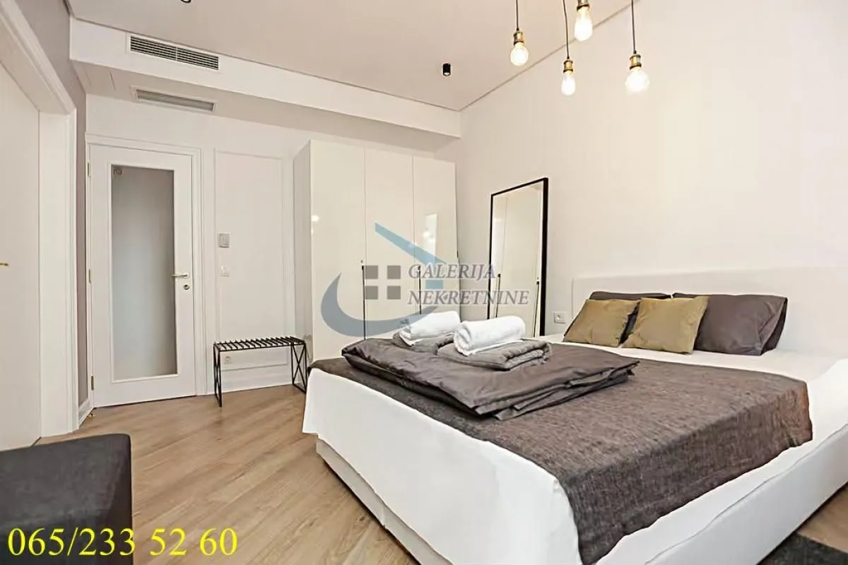 Sale, three bedroom apartment, 73m², Stari Grad, Beograd