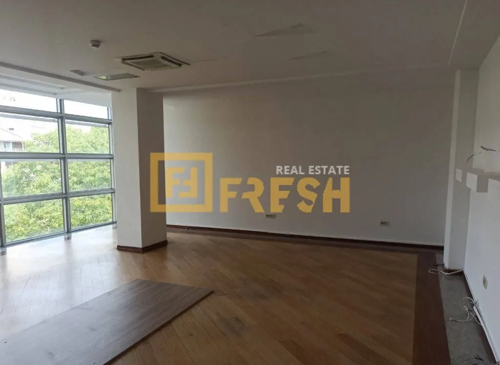 Rent, office space, 160m², Preko Morače, Podgorica