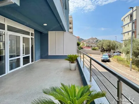 Prodaja, dvosoban stan, 58m², Bečići, Budva - image 9