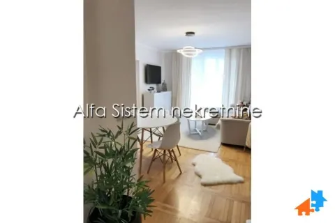 Izdavanje, trosoban stan, 72m², Savski Venac, Beograd - image 5