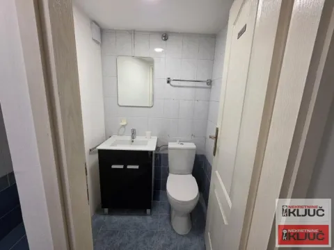 Izdavanje, trosoban stan, 73m², Spens, Novi Sad Sve Podlokacije - image 6