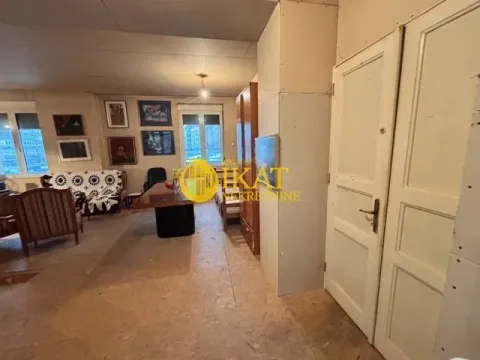 Prodaja, trosoban stan, 86m², Kalenić Pijaca, Vračar Sve Podlokacije - image 6