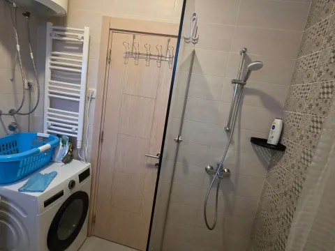 Rent, two bedroom apartment, 72m², Blok 9, Podgorica - image 17