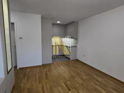 Prodaja, dvosoban stan, 46m², Novo naselje, Novi Sad - image 2