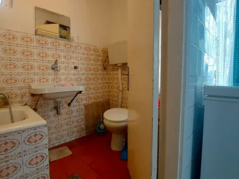 Prodaja, kuća, 67m², Centar, Nikšić - image 13