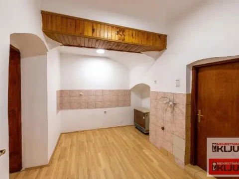 Prodaja, jednosoban stan, 29m², Petrovaradin, Novi Sad - image 3