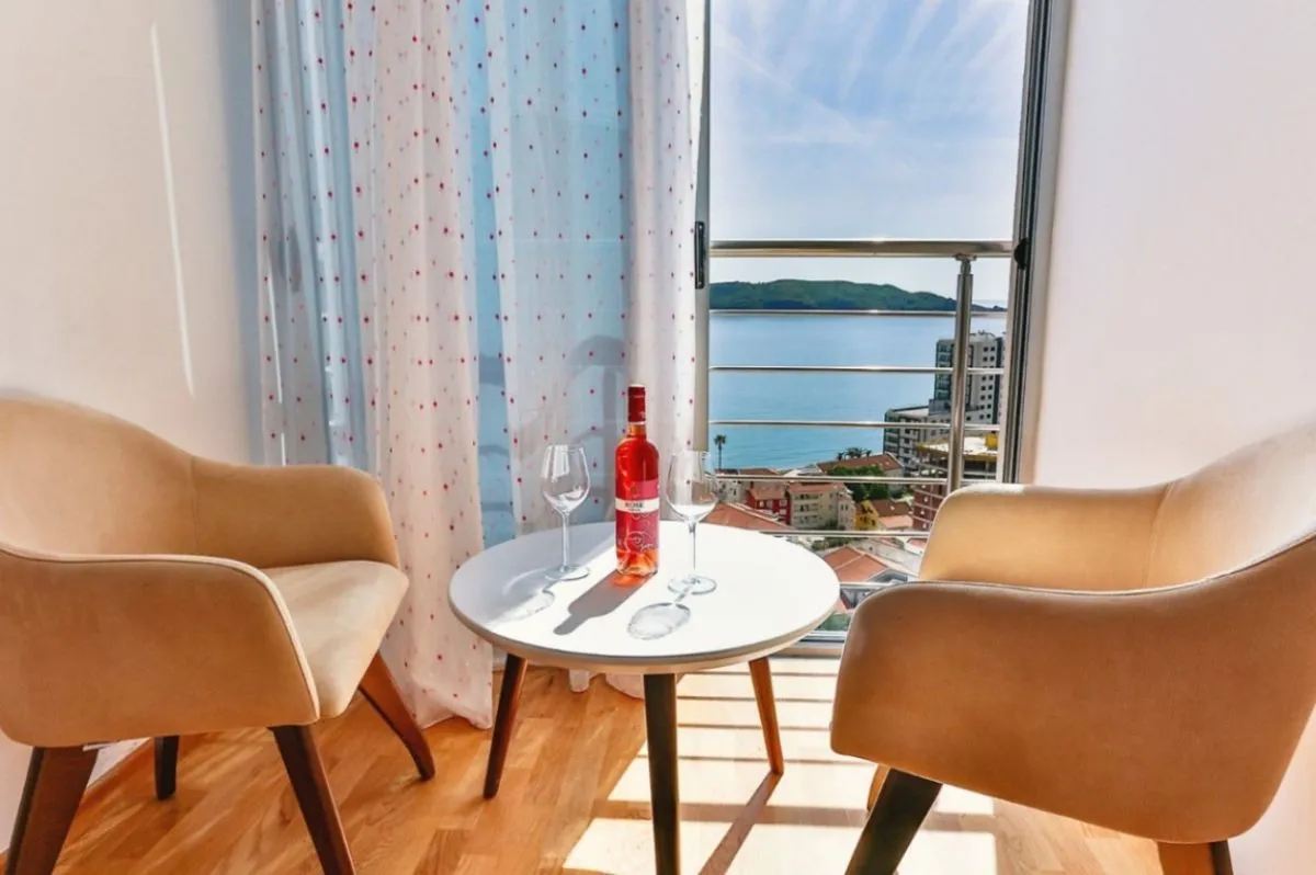 Sale, two bedroom apartment, 90m², Rafailovići, Budva