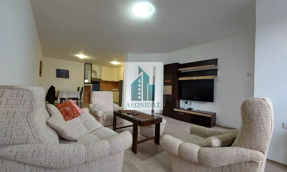 Izdavanje, trosoban stan, 98m², Palilula, Niš