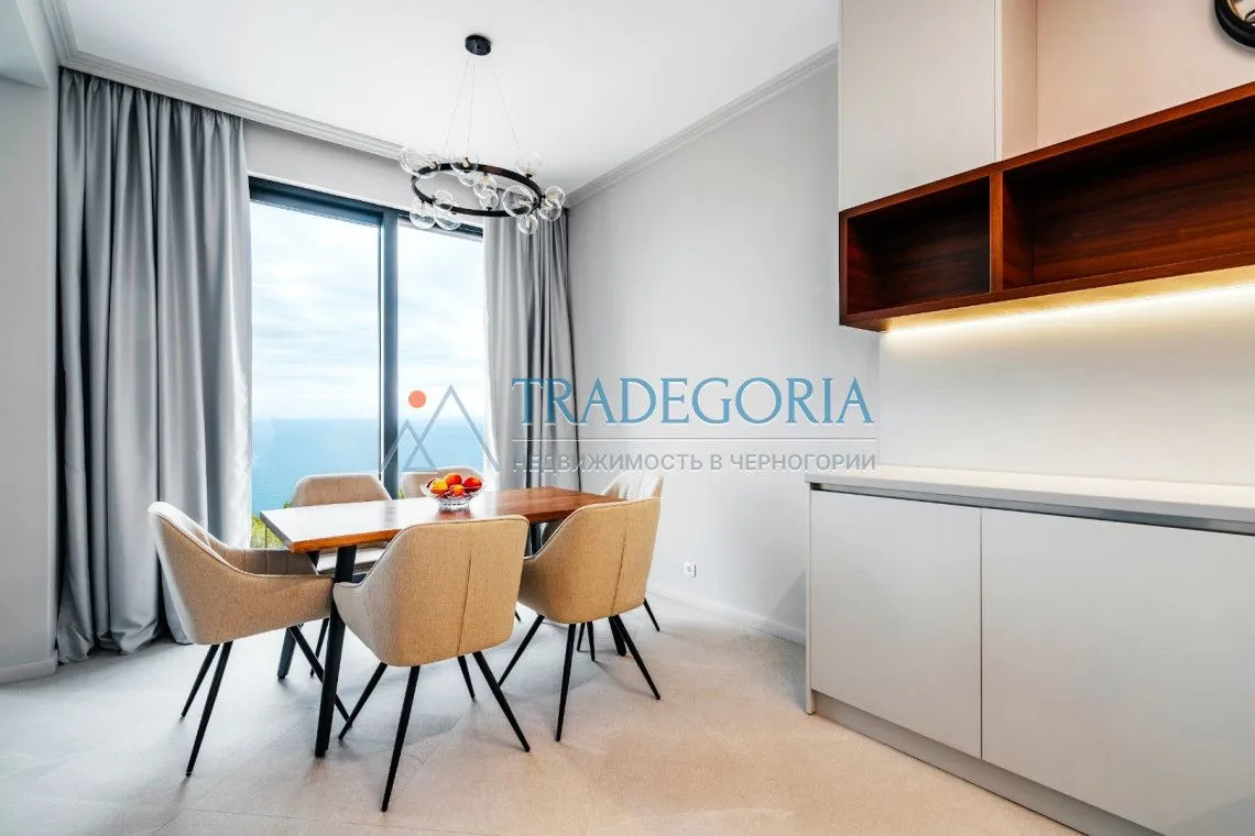 Prodaja, kuća, 223m², Reževići, Budva