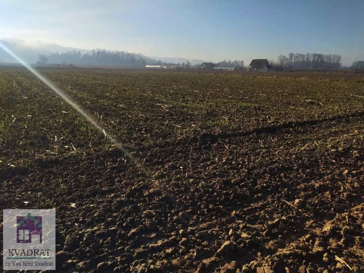Prodaja, plac, 600m², Ub, Srbija
