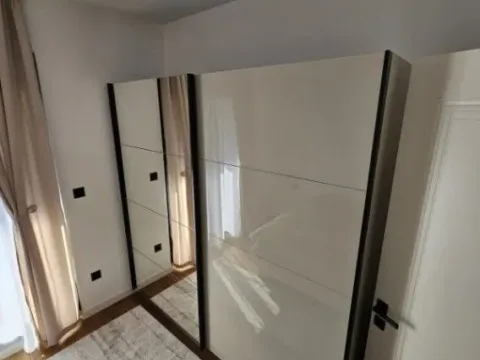 Izdavanje, jednosoban stan, 45m², Centar, Podgorica - image 8