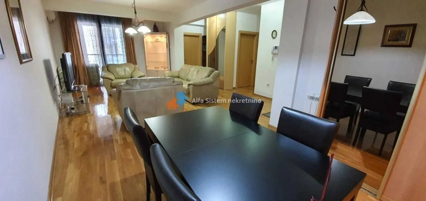 Izdavanje, trosoban stan, 86m², Vračar Hram, Vračar Sve Podlokacije