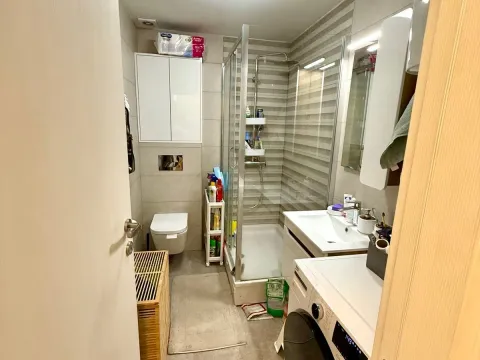 Prodaja, dvosoban stan, 67m², Centar, Podgorica - image 8