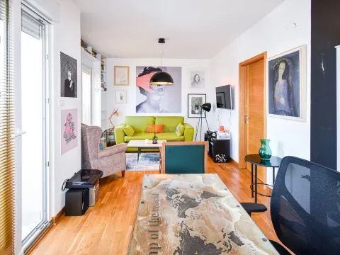 Izdavanje, jednosoban stan, 50m², City Kvart, Podgorica - image 2