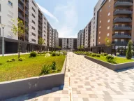 Prodaja, trosoban stan, 82m², Stari Aerodrom, Podgorica - image 16