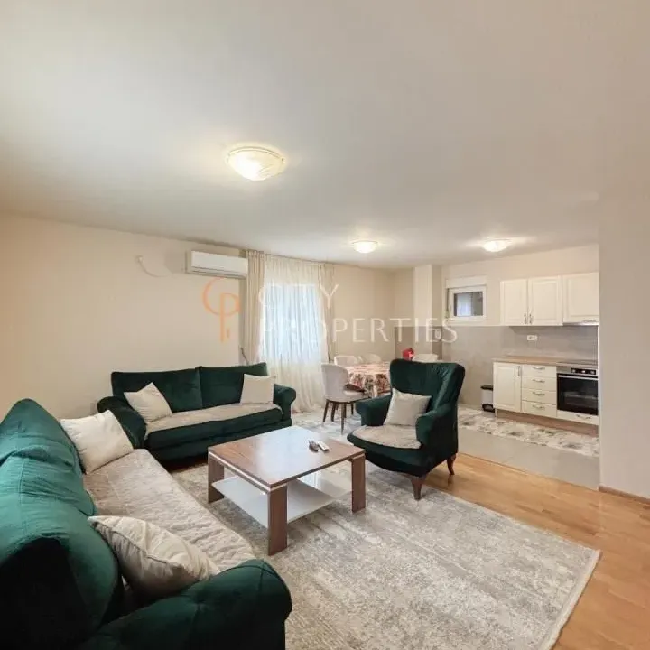 Izdavanje, stan, 70m², Zlatica, Podgorica