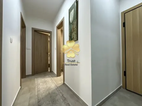 Izdavanje, dvosoban stan, 75m², Master Kvart, Podgorica - image 16