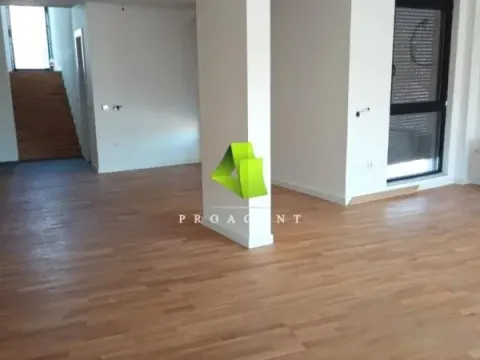 Rent, three bedroom apartment, 192m², Palilula, Niš - image 2