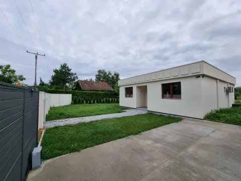 Prodaja, kuća, 100m², Palić, Subotica - image 14