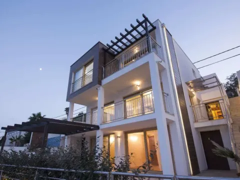 Prodaja, kuća, 350m², Krašići, Tivat - image 6