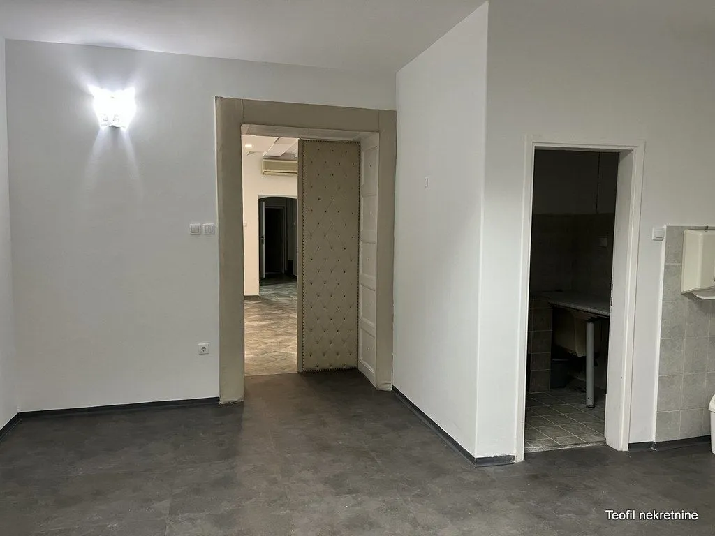 Rent, office space, 88m², Stari Grad, Beograd