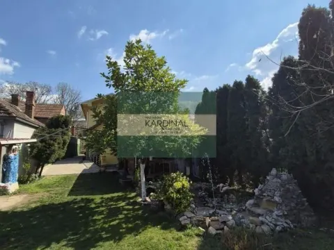 Prodaja, kuća, 181m², Kajsijar, Jagodina - image 46