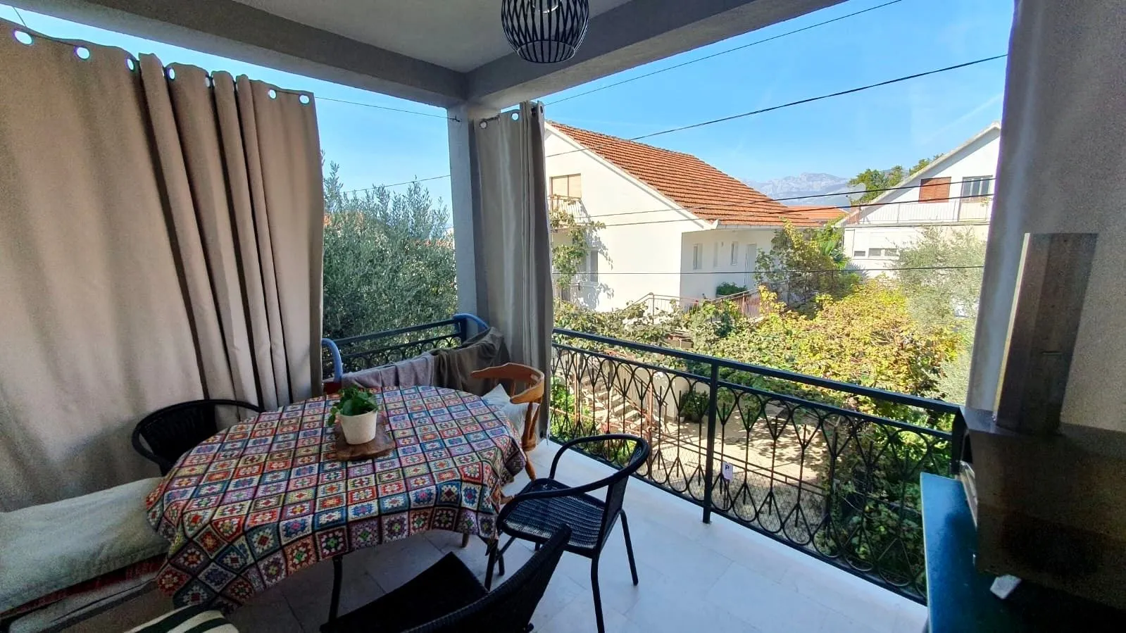 Prodaja, kuća, 375m², Kalimanj, Tivat