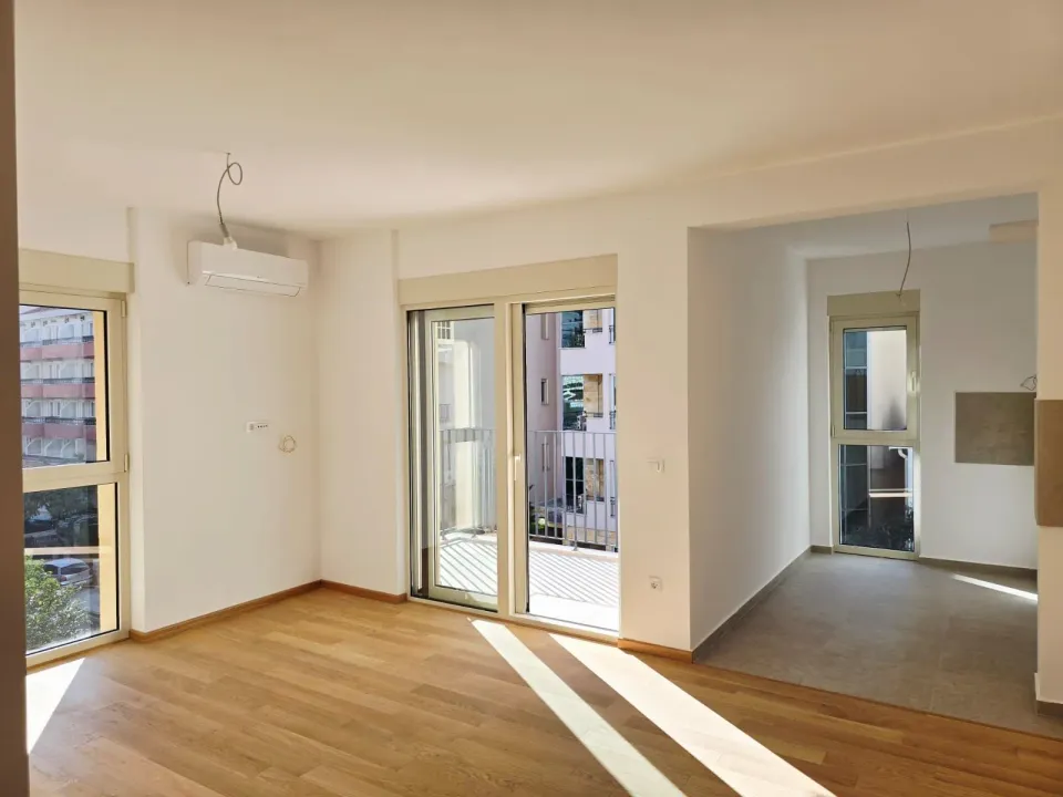 Sale, two bedroom apartment, 65m², Centar, Budva