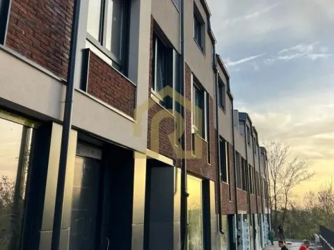 Prodaja, kuća, 98m², Banjica, Voždovac Sve Podlokacije - image 20