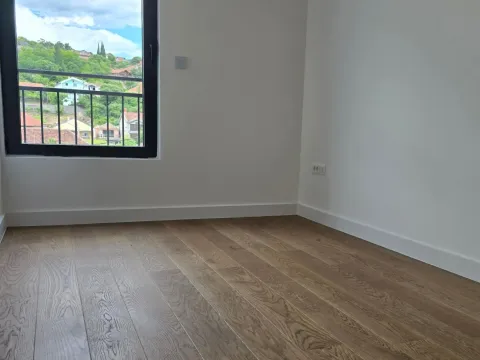 Izdavanje, dvosoban stan, 67m², Preko Morače, Podgorica - image 9