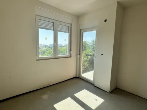 Prodaja, dvosoban stan, 48m², Centar, Stara Pazova - image 3