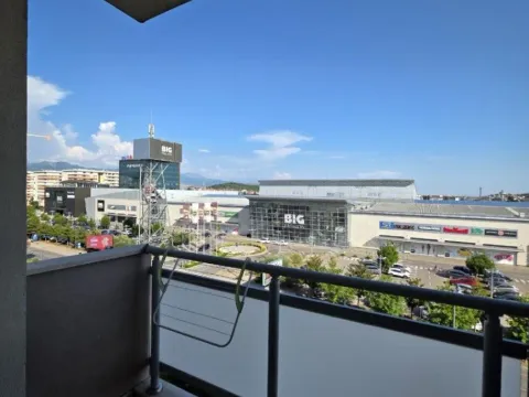 Sale, two bedroom apartment, 64m², City Kvart, Podgorica - image 4