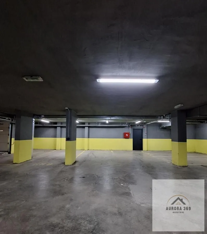 Sale, parking/garage, 13m², Cara Dušana, Novi Sad Sve Podlokacije