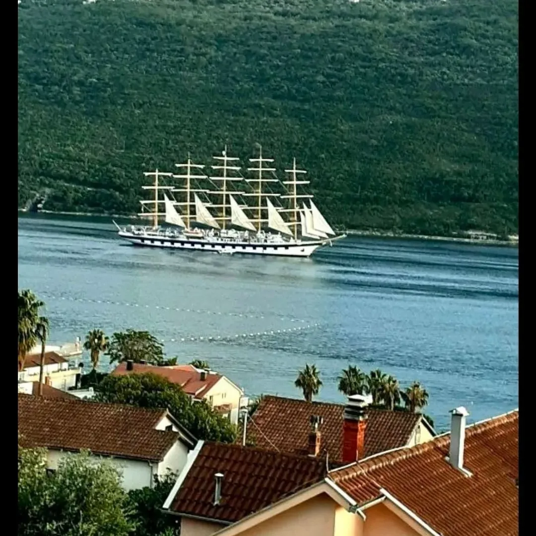 Rent, one bedroom apartment, 17m², Kumbor, Herceg Novi