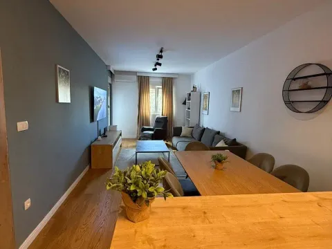 Sale, two bedroom apartment, 72m², Centar, Bar - image 2