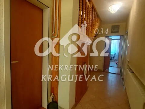 Prodaja, kuća, 330m², Erdoglija, Kragujevac - image 3