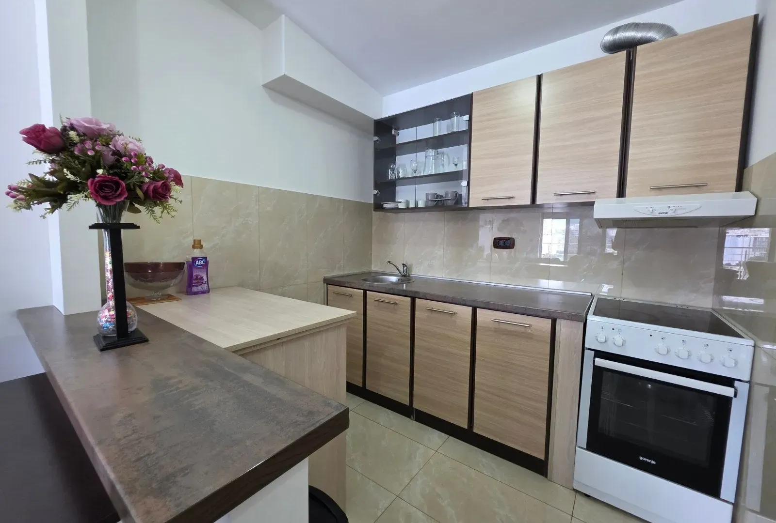 Sale, two bedroom apartment, 85m², Rafailovići, Budva