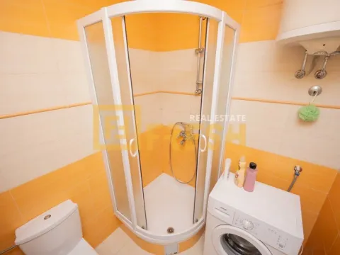 Izdavanje, jednosoban stan, 54m², Tuški Put, Podgorica - image 8