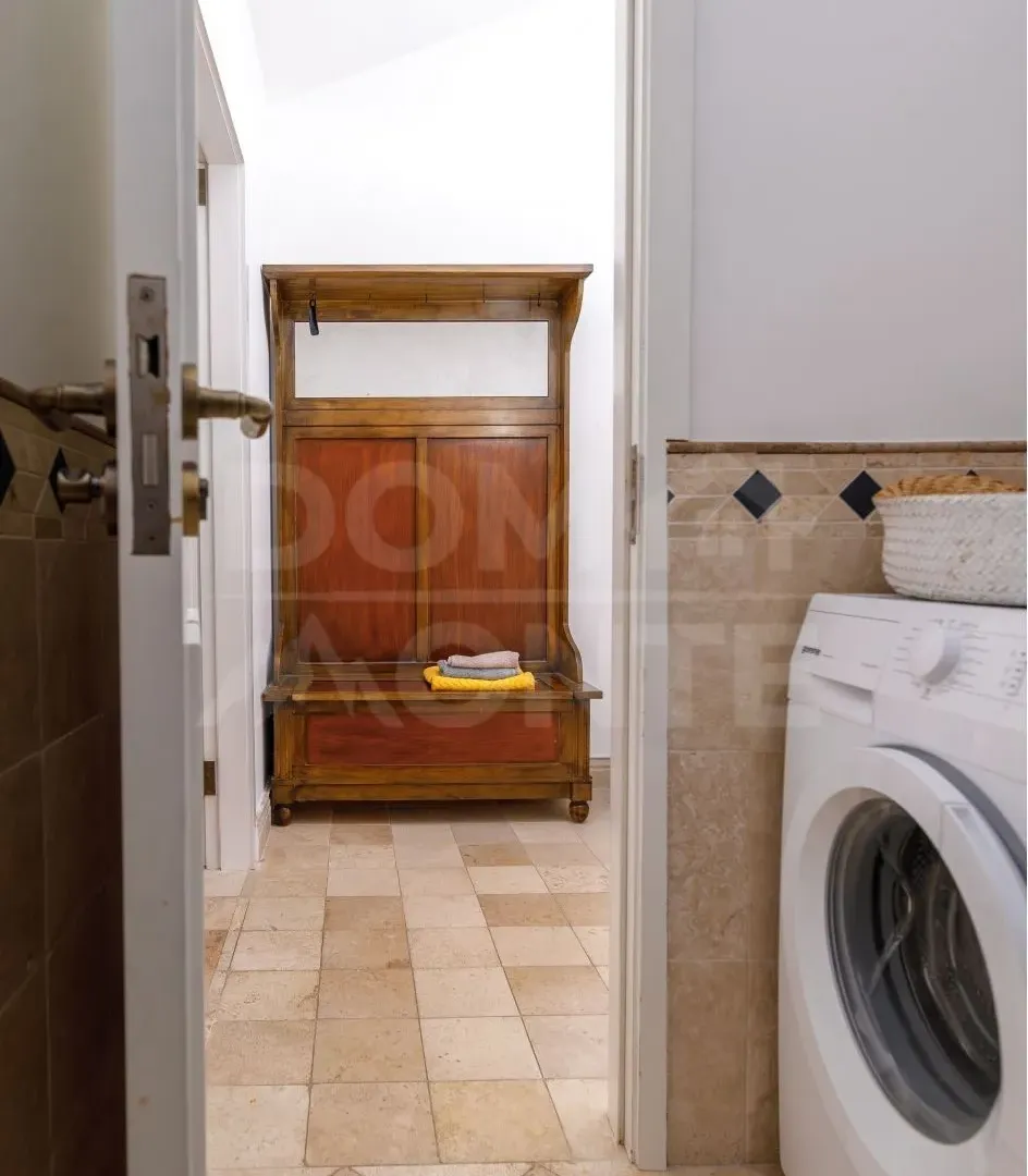 Sale, three bedroom apartment, 208m², Risan, Kotor
