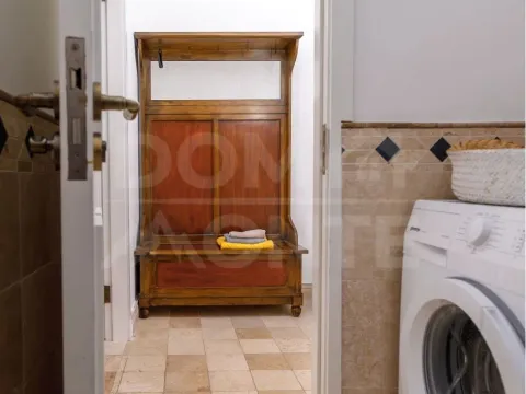 Sale, three bedroom apartment, 208m², Risan, Kotor - image 14