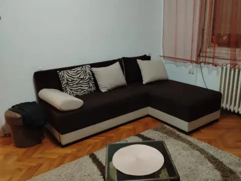 Izdavanje, jednosoban stan, 30m², Rotkvarija, Novi Sad Sve Podlokacije - image 1