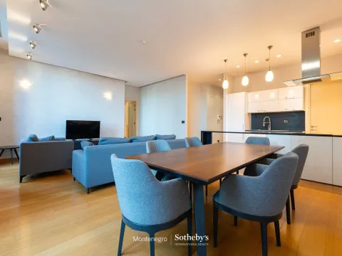 Prodaja, dvosoban stan, 106m², Kod Capital Plaze, Podgorica - image 7